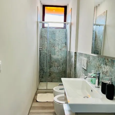 Splendido Vicino Metro * Torino