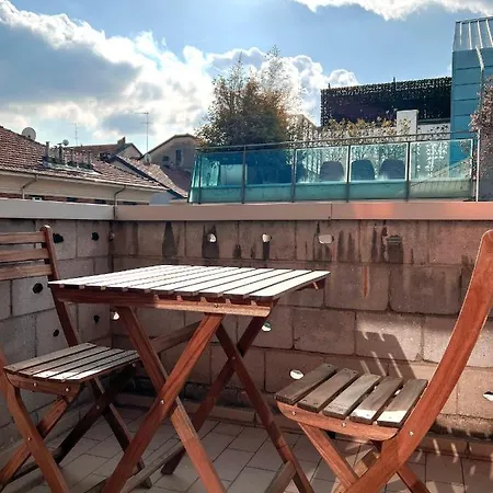 Splendido Vicino Metro Apartman *