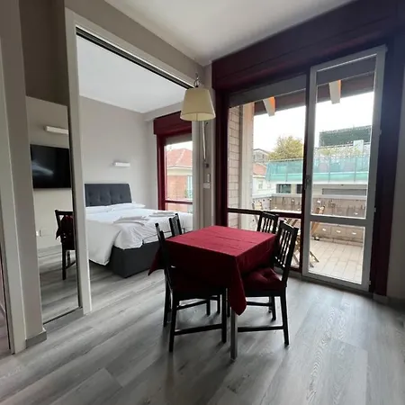 Splendido Vicino Metro * Turín