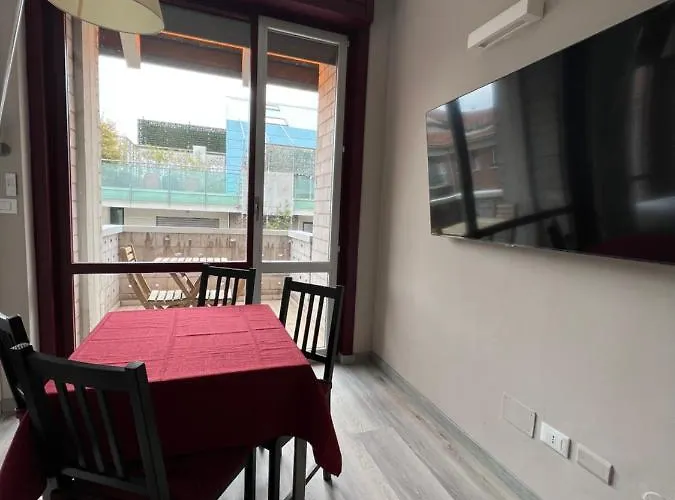 Splendido Vicino Metro Apartment