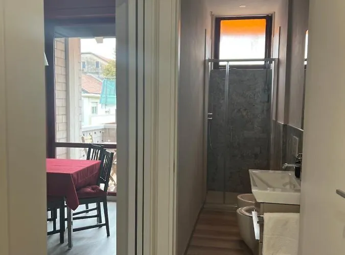 Splendido Vicino Metro Apartment